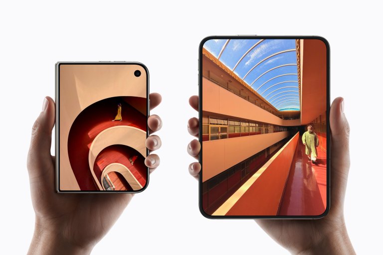 Apple iPhone Duo