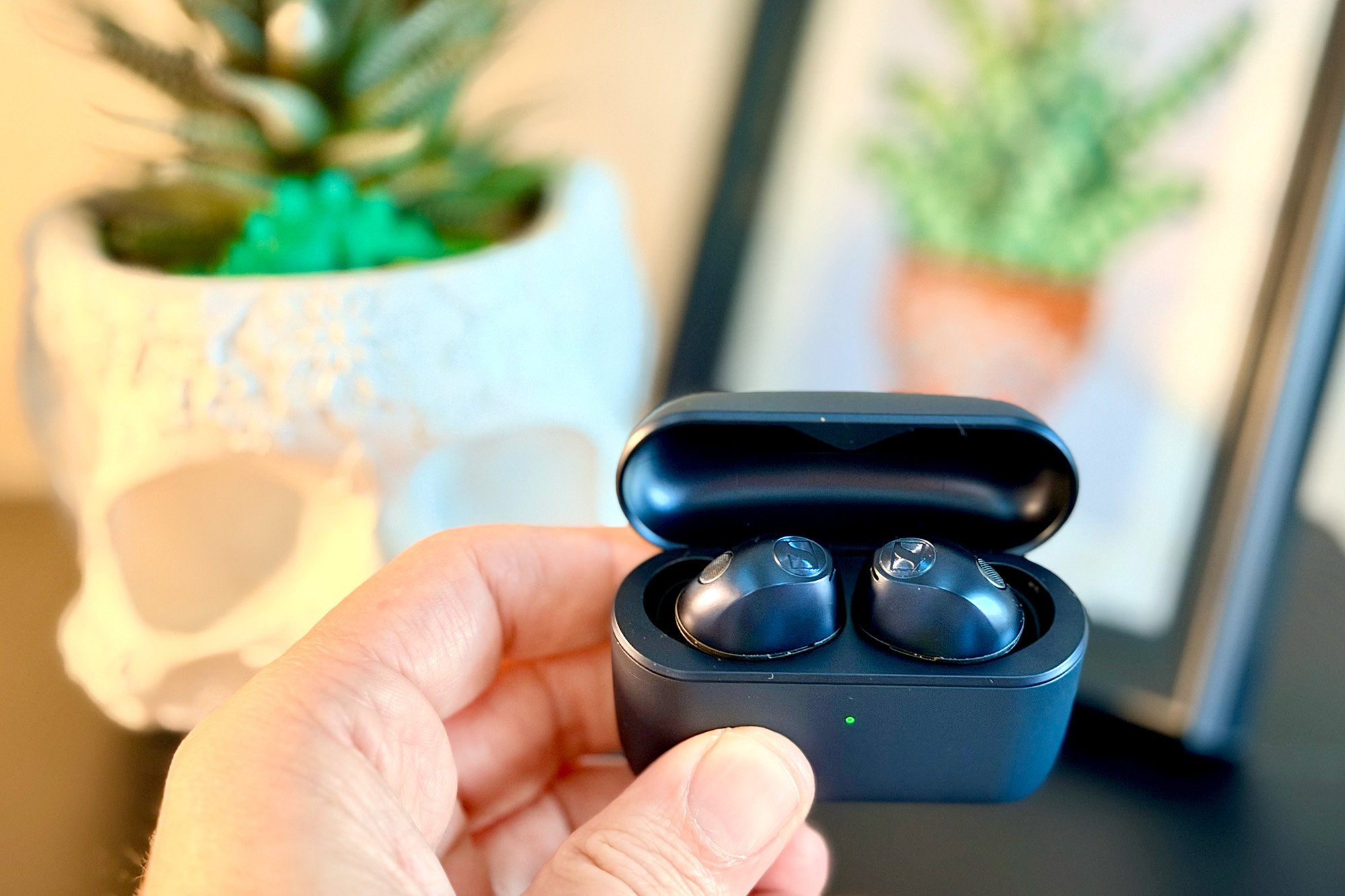 Sennheiser MOMENTUM True Wireless 5 review: More polish, same price