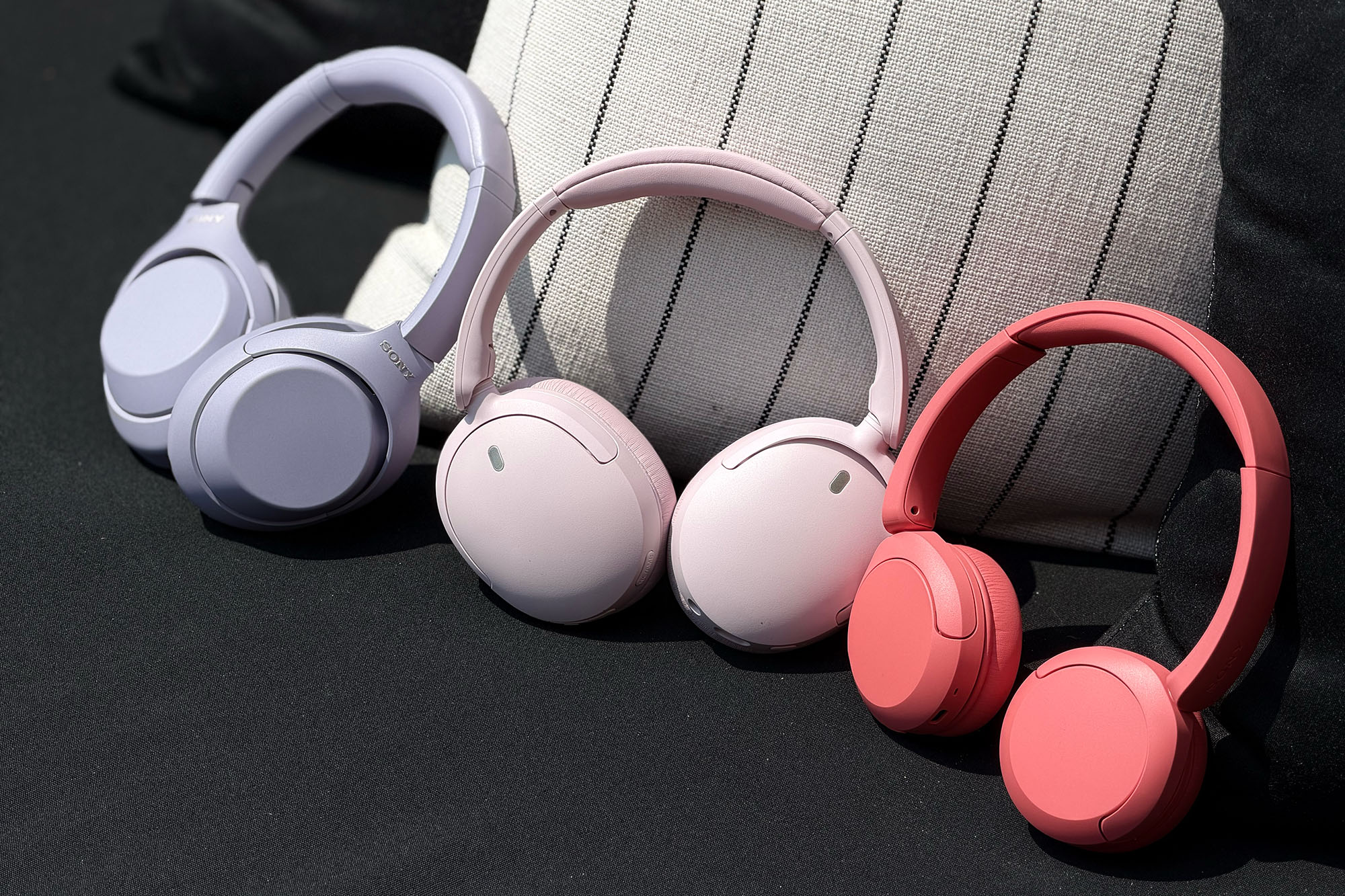 Social media loves Sony's WH-1000XM4 headphones. Now you can love