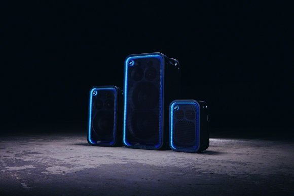 The Sony ULT POWER SOUND TOWER 5, 7, MAX family silhouetted on a black background