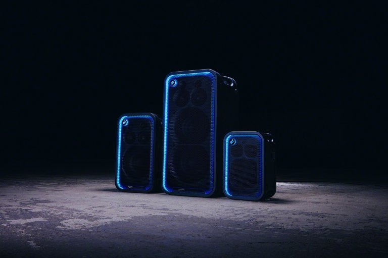 The Sony ULT POWER SOUND TOWER 5, 7, MAX family silhouetted on a black background