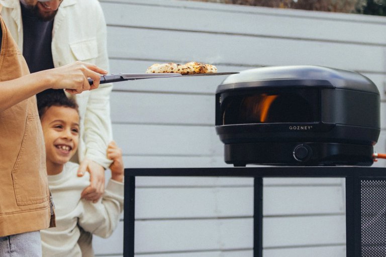Gozney Arc Lite pizza oven in action