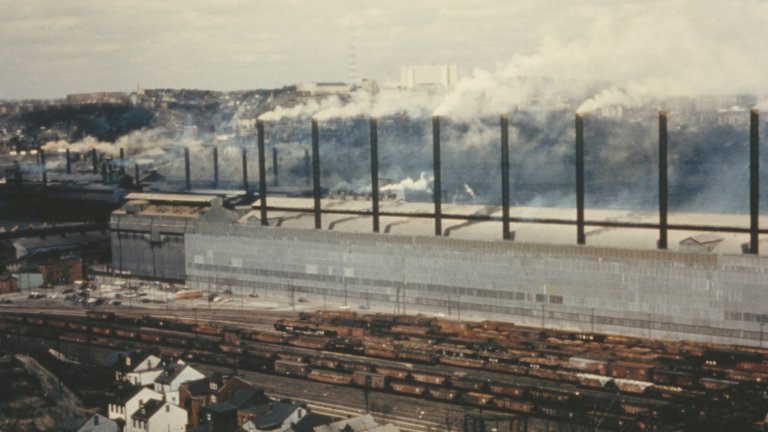 A steel mill belonging to the Jones and Laughlin Steel Company, Pittsburgh, Pennysylvania, USA, circa 1960. (Photo by Harvey Meston/Archive Photos/Getty Images)