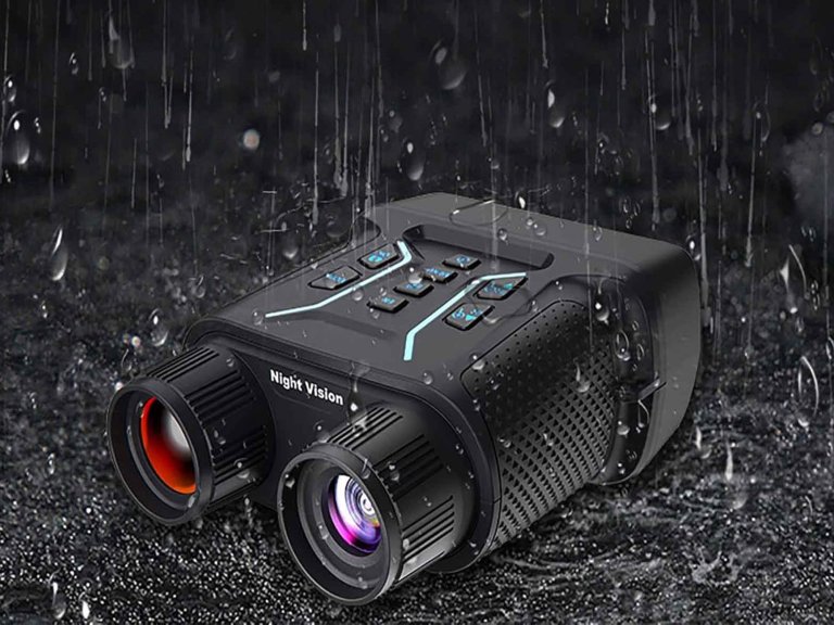 Primary image for turn nighttime wildlife watching into a 4k adventure with these night-vision binoculars Stack Commerce sponsored deal