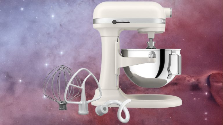 KitchenAid 5.5-Qt Bowl-Lift Stand Mixer